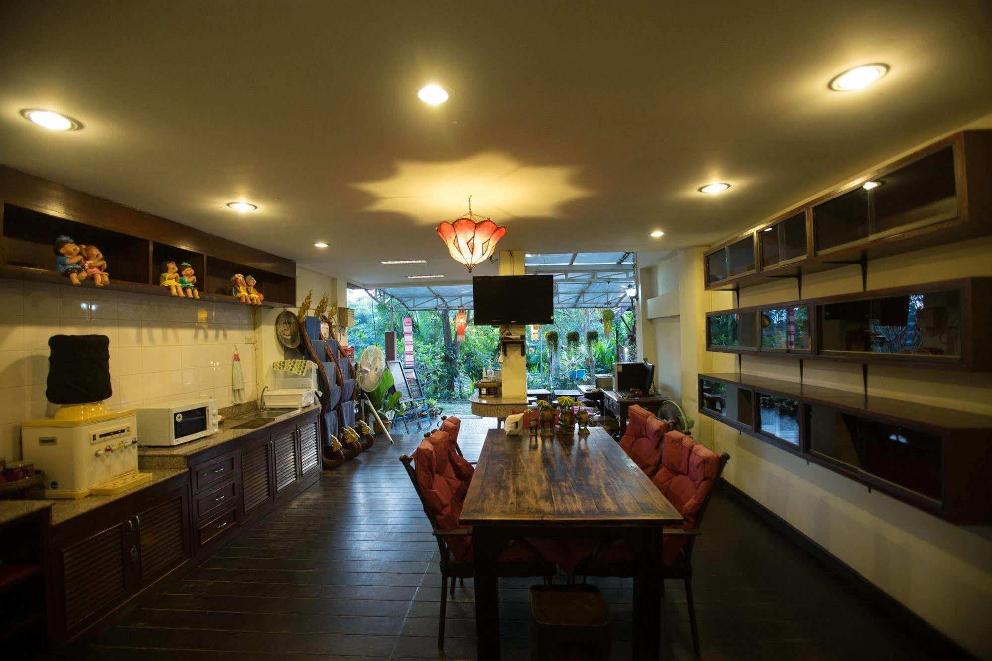 Villa San Pee Seua - Sha Extra Plus Chiang Mai Exterior photo